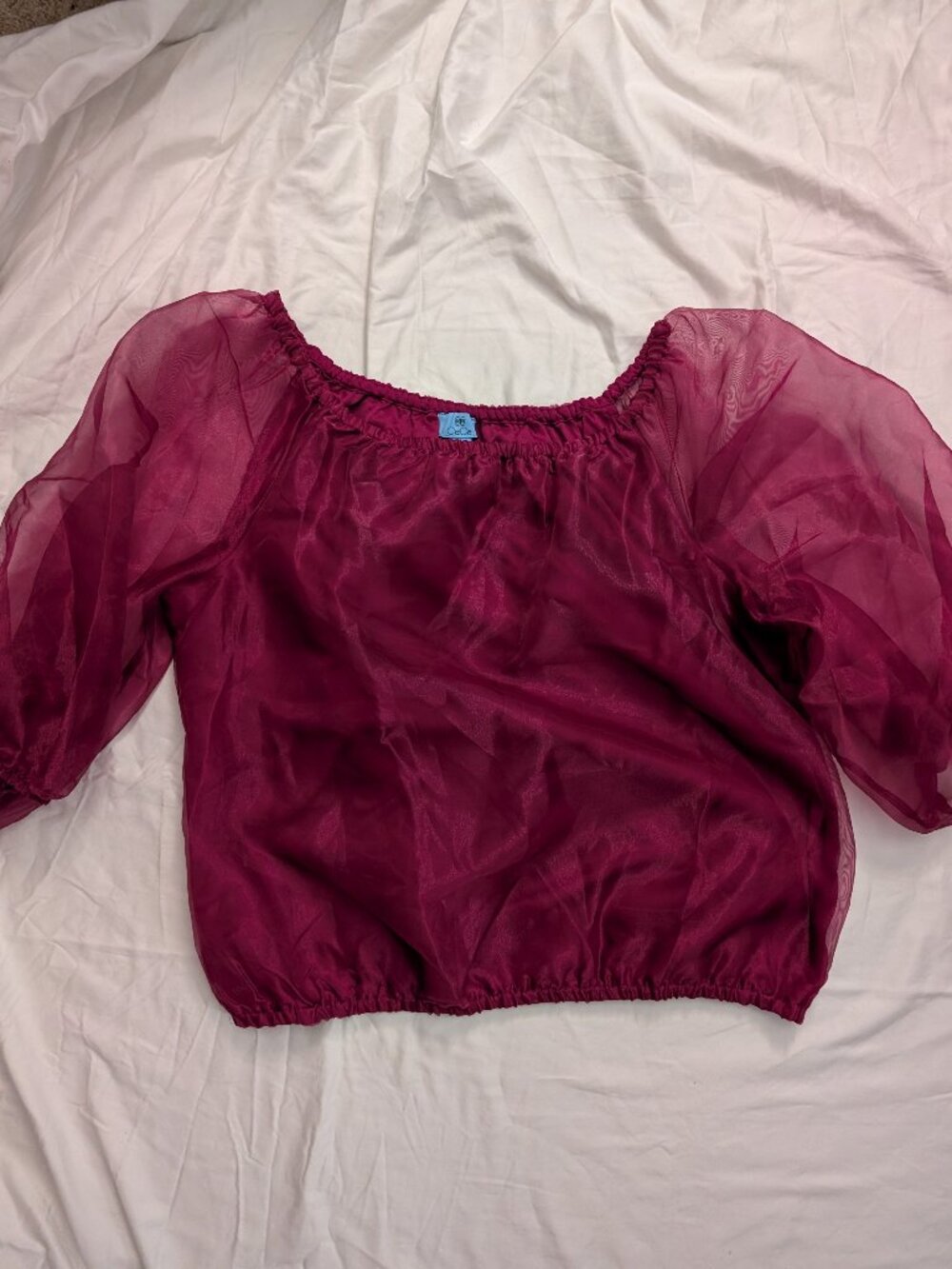 Women's CeCe Magenta top